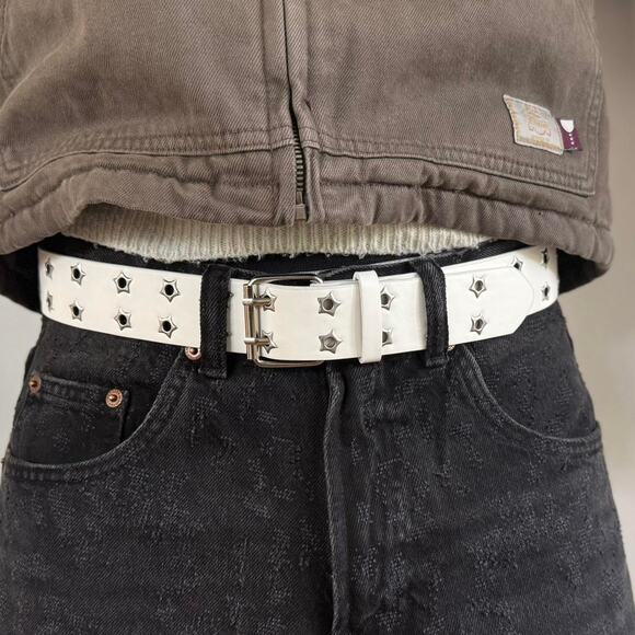 Y2K White Silver Star Studded Belt – Goth Emo Skater Style, Unisex, Brand New - Picture 3 of 9